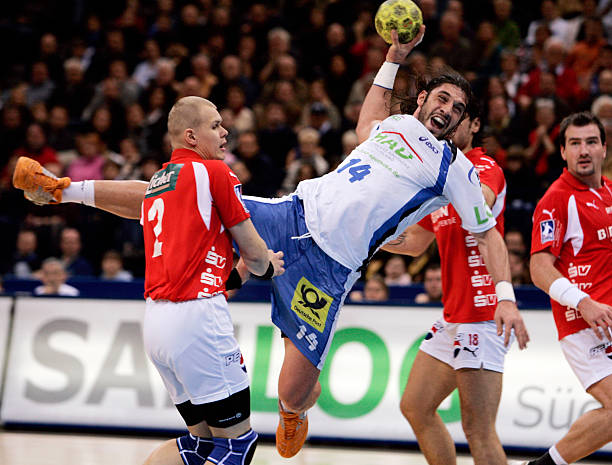 体将焦点转 体将焦点转